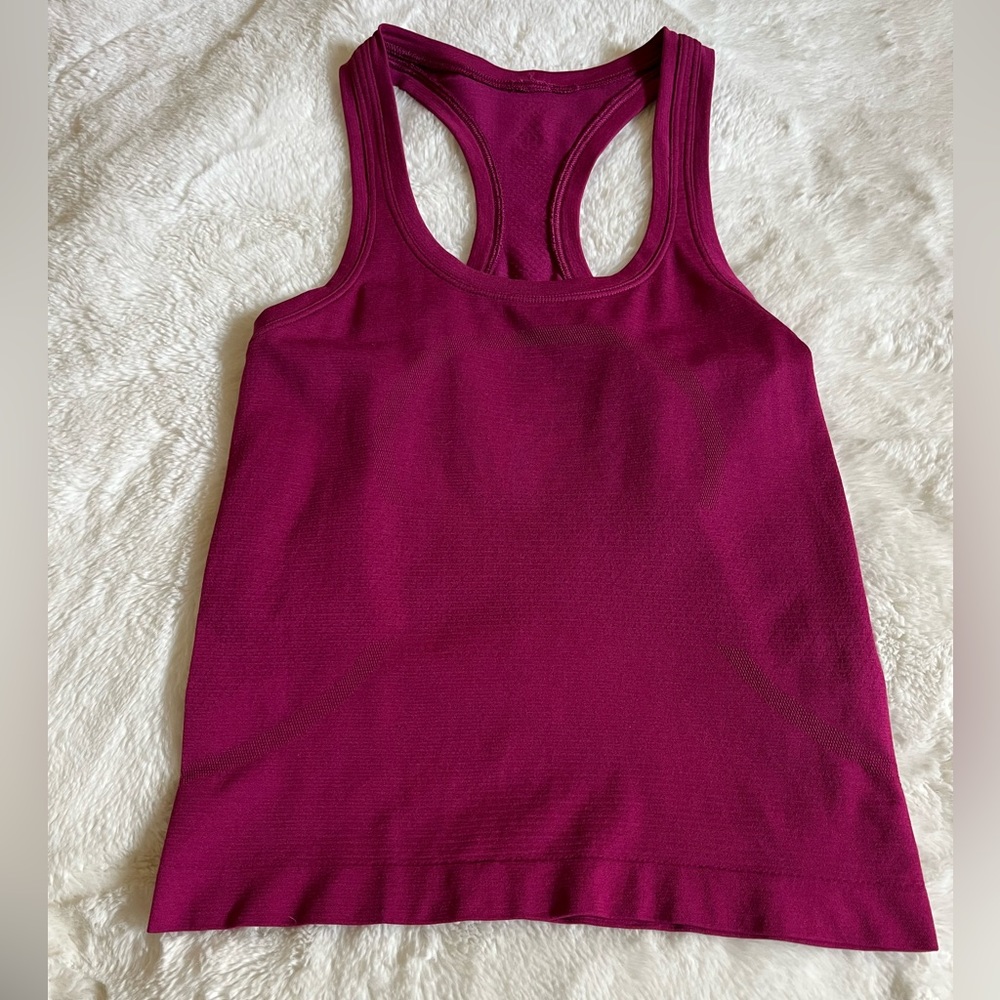 Lululemon Swiftly Tech racerback tank race length